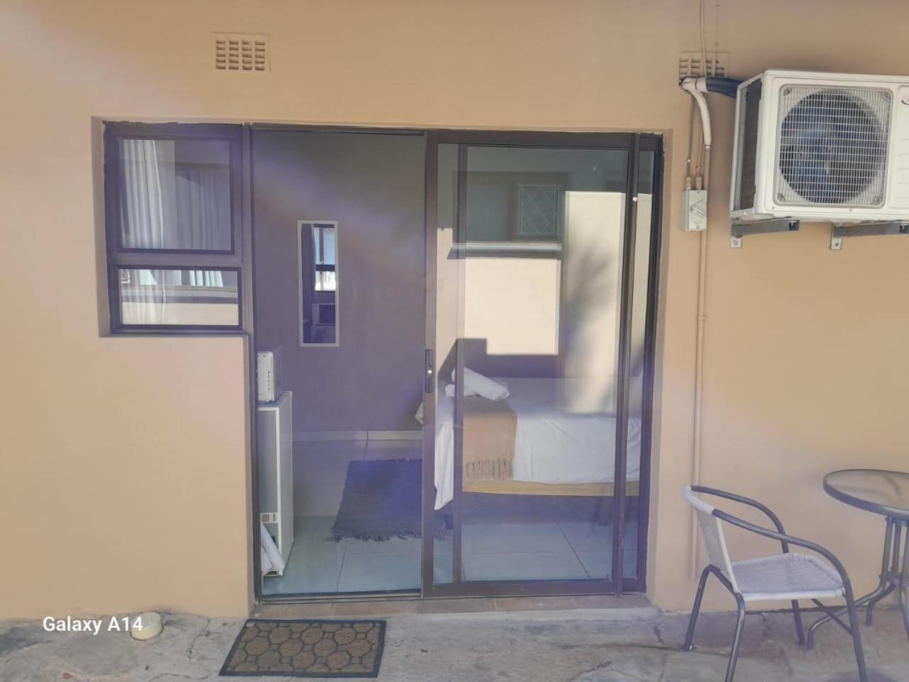 Bed and Breakfast Nqabanqaba Richards Bay Pokoj fotografie