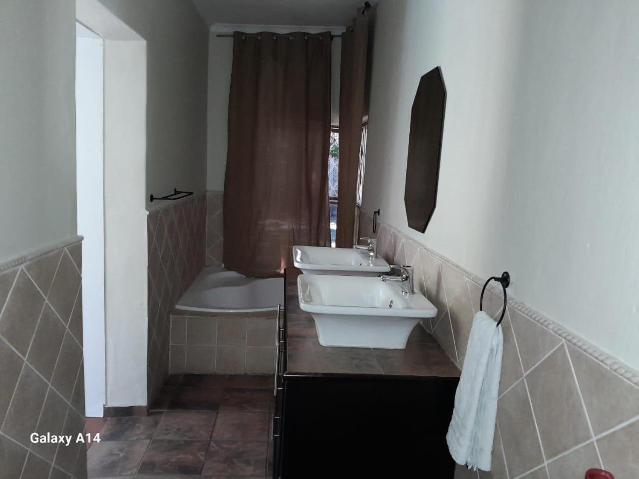Bed and Breakfast Nqabanqaba Richards Bay Pokoj fotografie