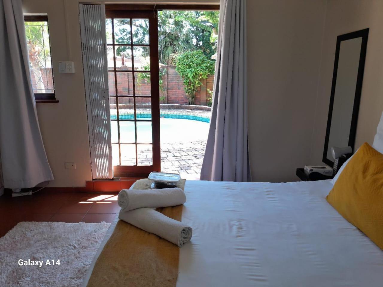 Bed and Breakfast Nqabanqaba Richards Bay Pokoj fotografie